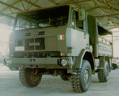 Autocarro leggero Lancia ACL 90