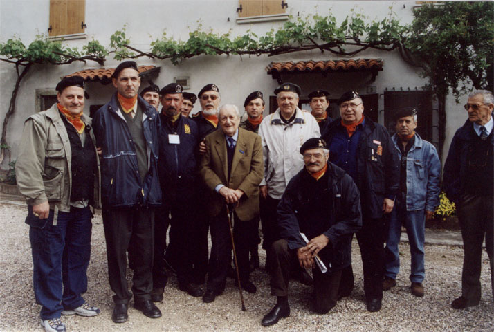 Lagunari con il C.te MOVM Luigi Ferraro