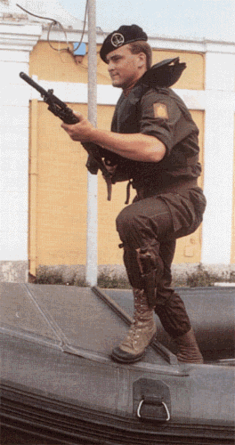 Reggimento Lagunari "Serenissima": lagunare in tenuta da combattimento ~ 1993